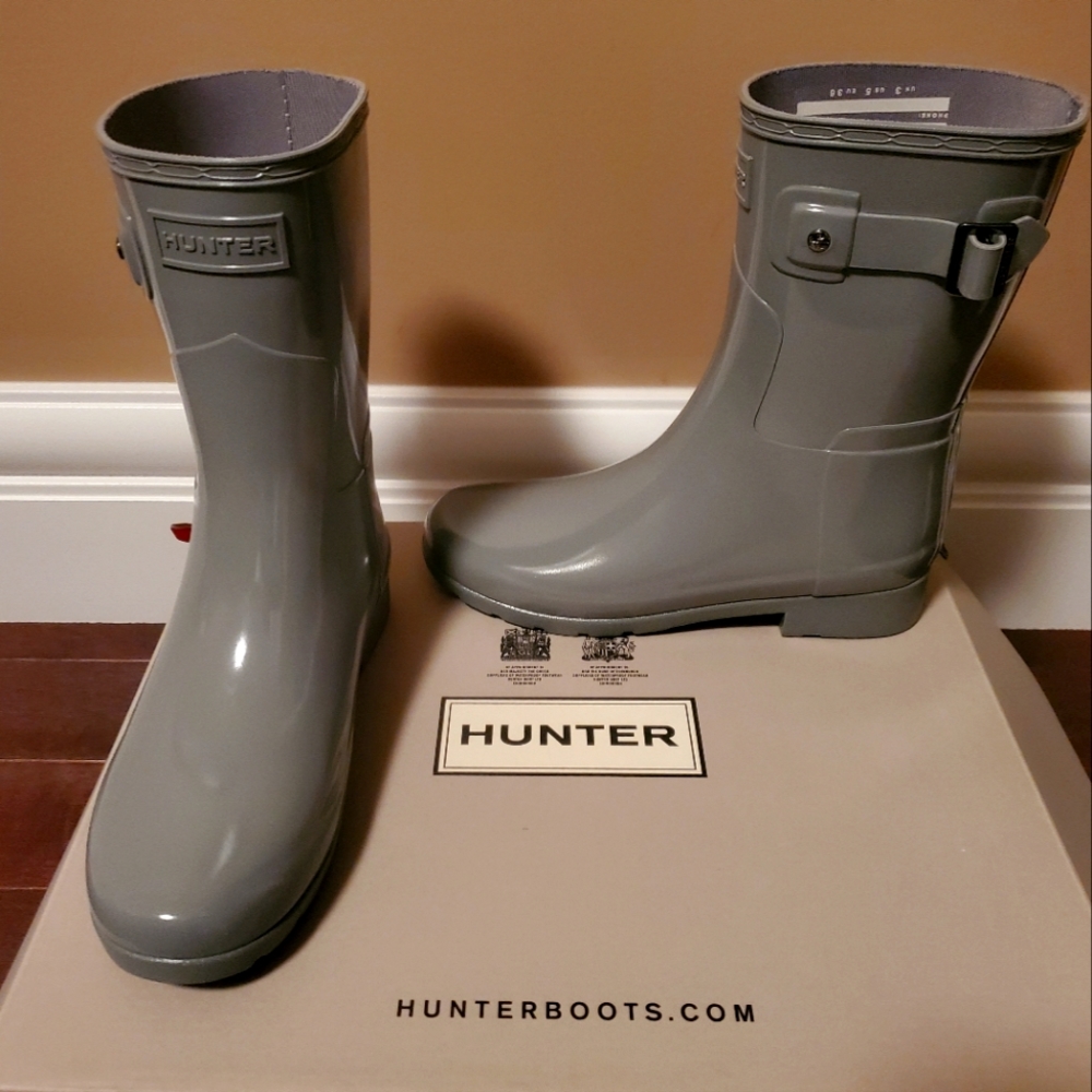 BRAND NEW Slim Fit Gloss Hunter Boots Size 5